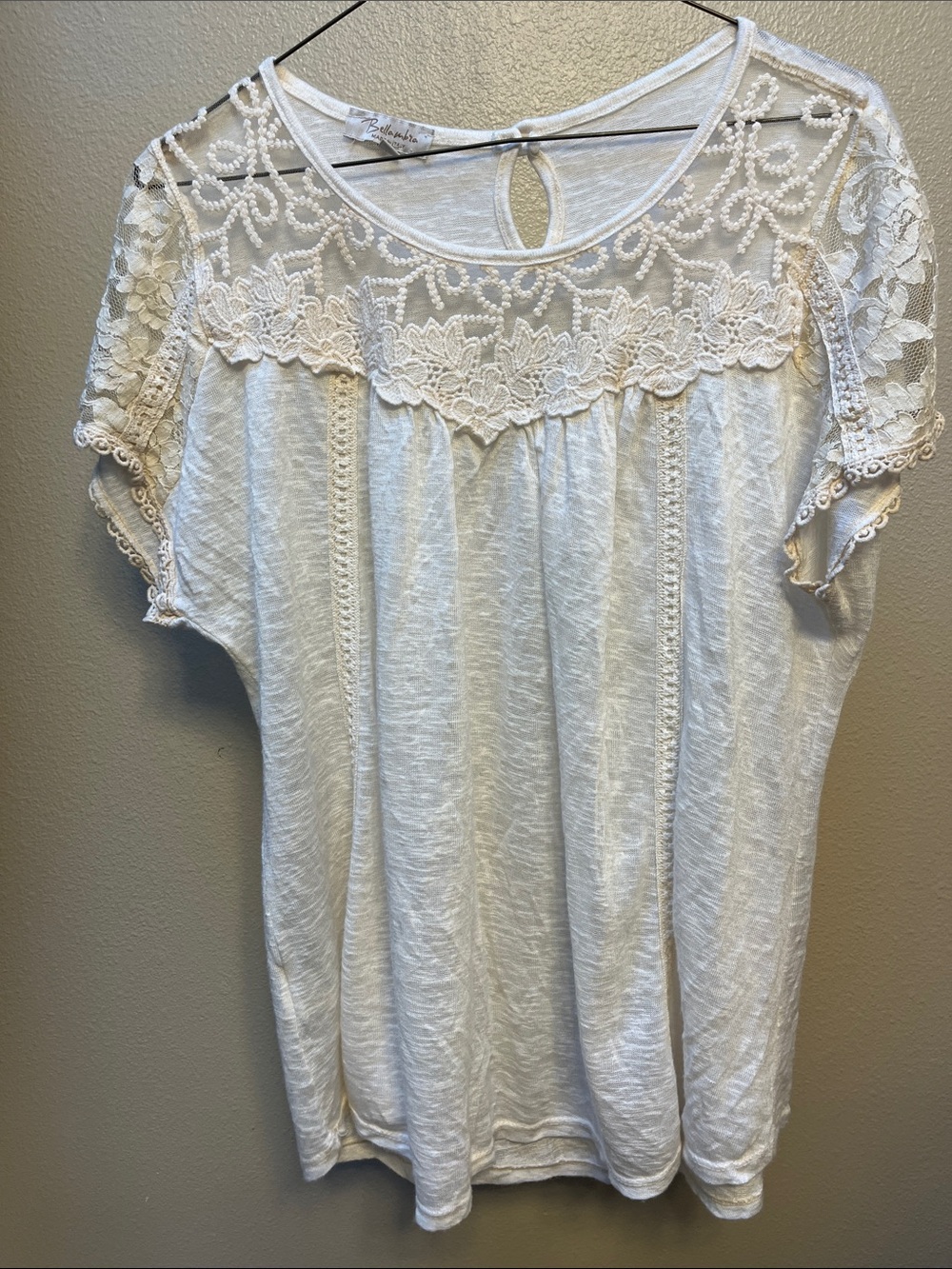 Bellambra Ivory Linen Lace Yoke Short Sleeve Top